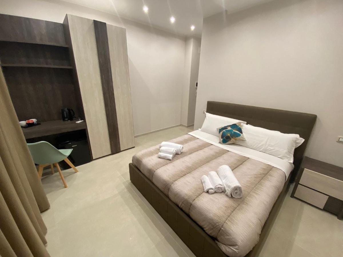 B&B Terrazza Nazionale Napoli Bagian luar foto