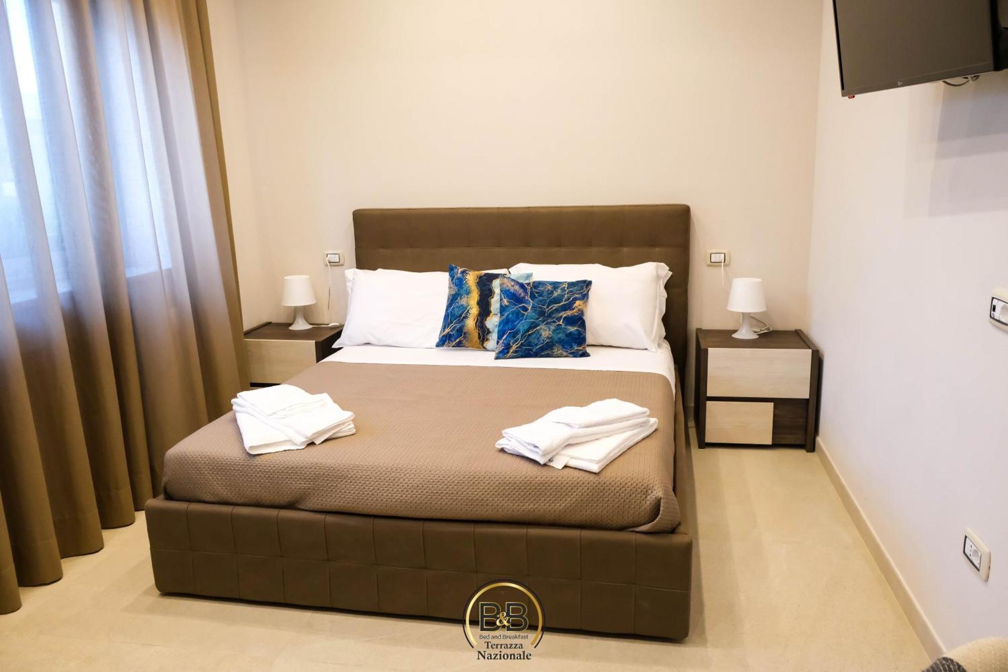 B&B Terrazza Nazionale Napoli Bagian luar foto
